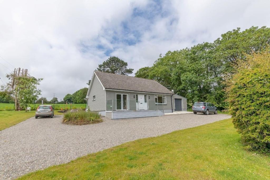 2 Bed Waterfront Property - Close To Courtmacsherry Cork Buitenkant foto
